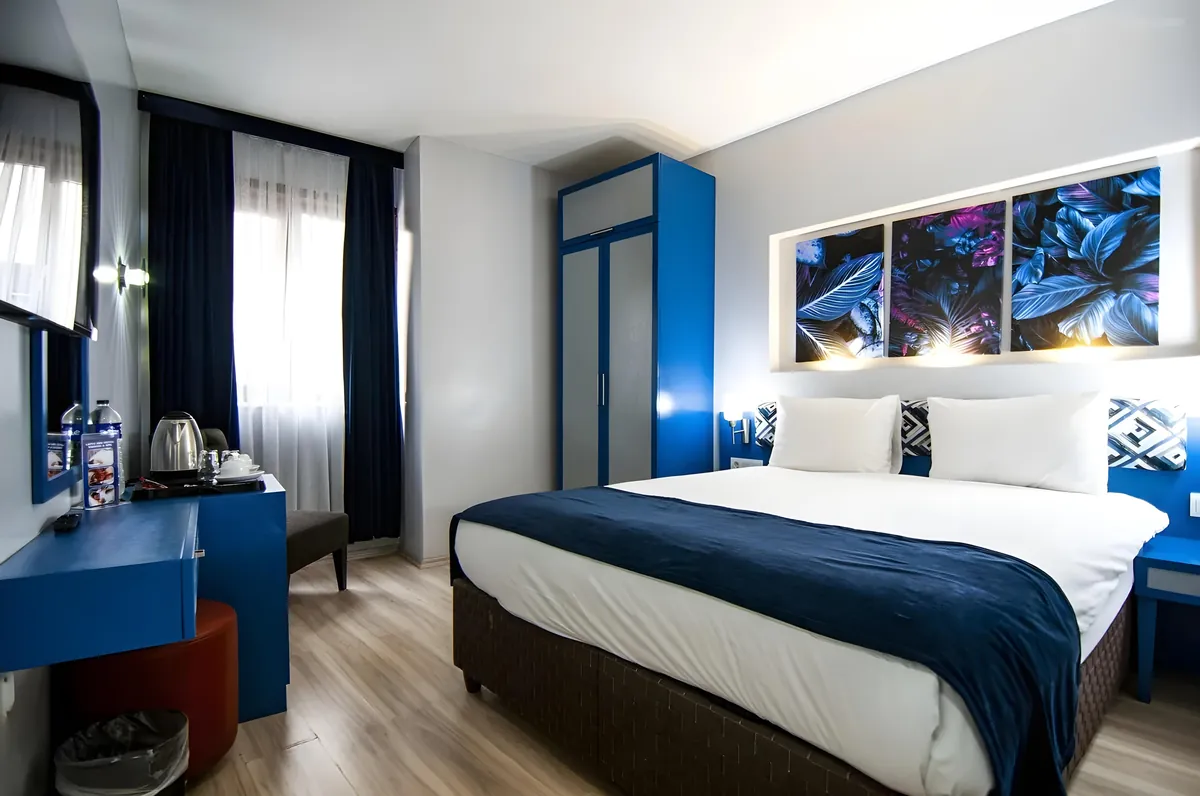 The Comfort Double at Lapis Inn