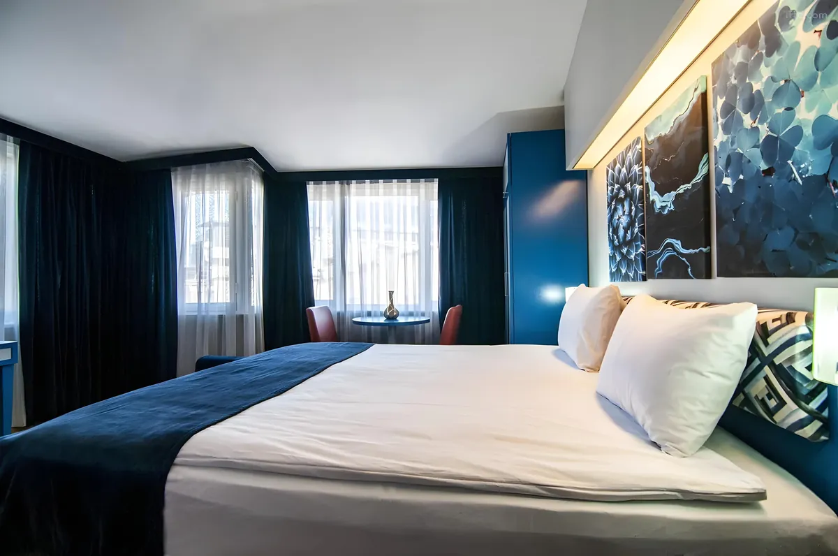 The Deluxe Room at Lapis Inn