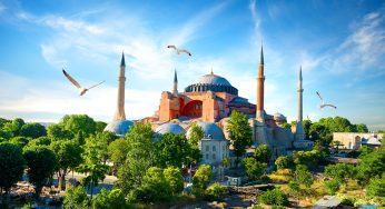 Hagia Sophia 1 Min Away